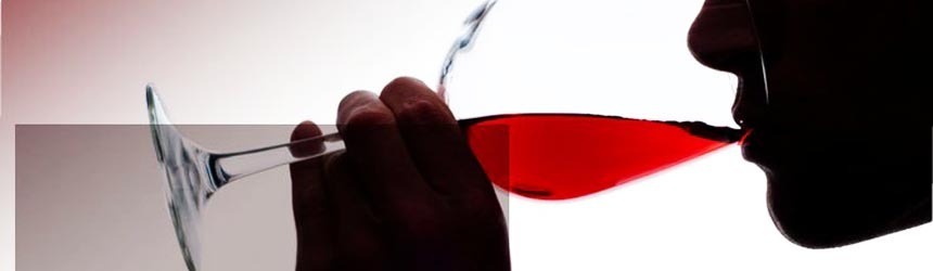 Vino: tra mal di testa e benefici 
